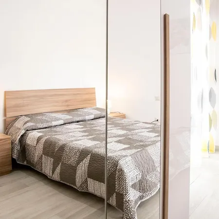 Antora's House Apartment Bosa
