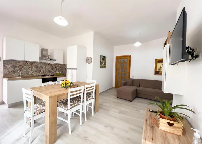 Apartment Antora's House